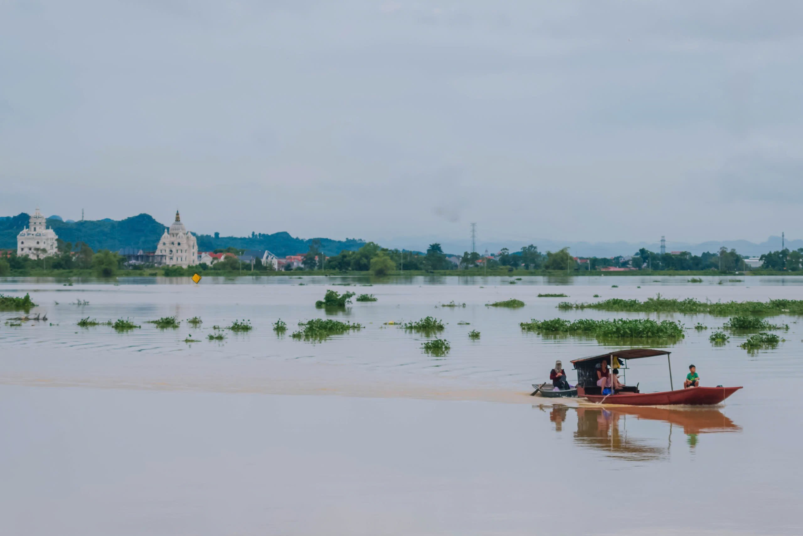 Công điện số 24 của UBND tỉnh về việc tập trung triển khai ứng phó với mưa lũ