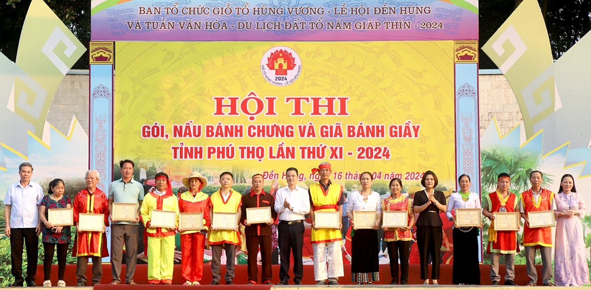 Hội thi “Gói, nấu bánh chưng và giã bánh giầy” tỉnh Phú Thọ lần thứ XI năm 2024