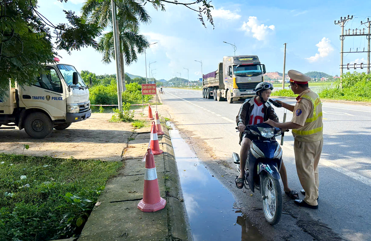 Tăng cường bảo đảm trật tự an toàn giao thông