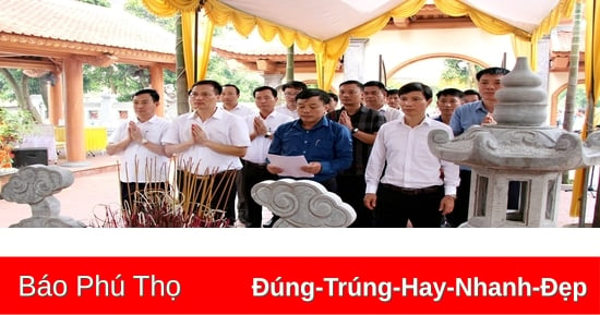 Dâng hương, tưởng niệm các liệt sĩ tại Nhà máy Điện Việt Trì