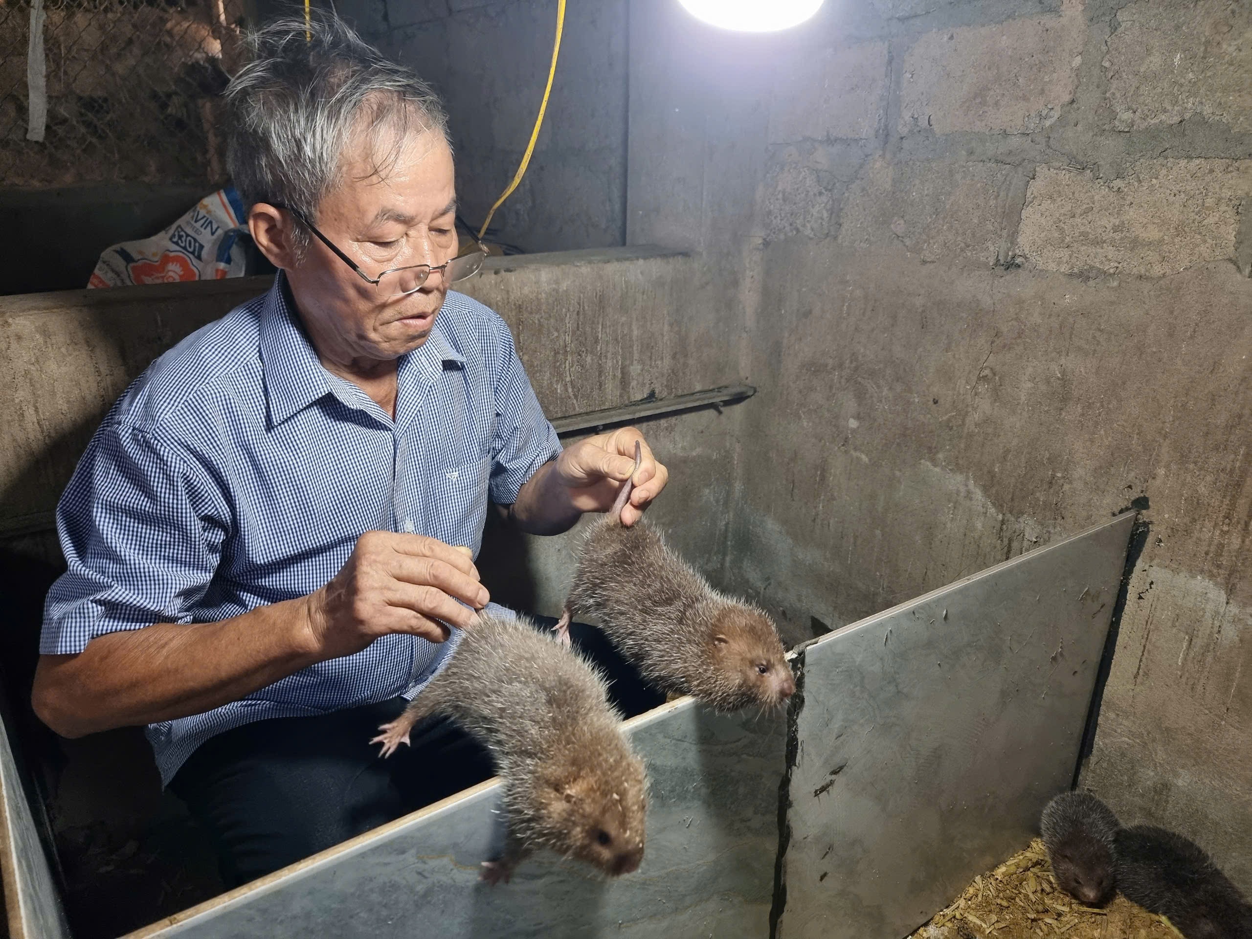 Phát huy vai trò người uy tín ở Thanh Sơn