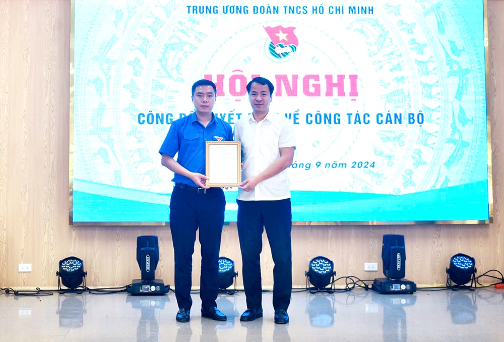 Công bố Quyết định của Ban Bí thư Trung ương Đoàn về công tác cán bộ