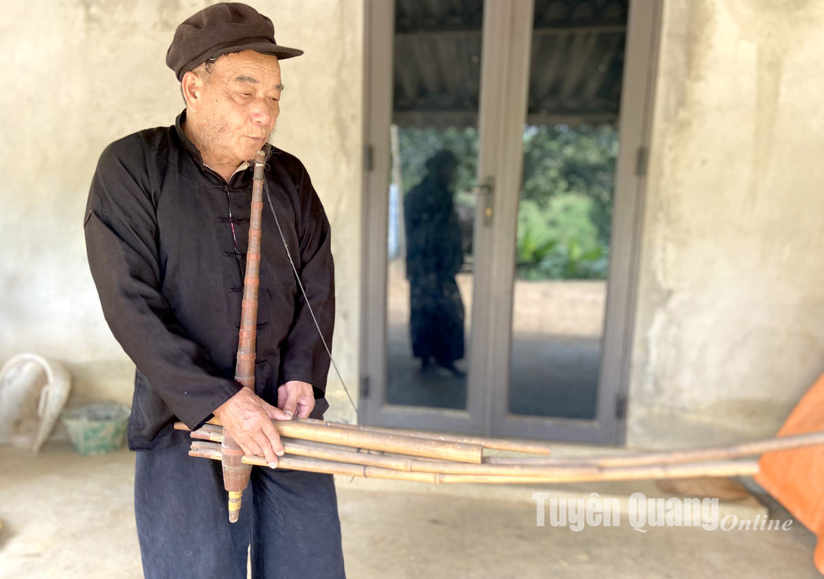 Say điệu khèn Mông