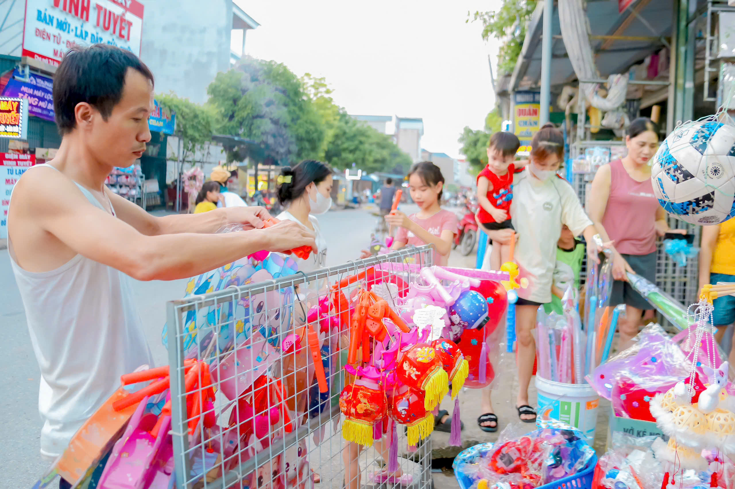 Rực rỡ mùa trăng tròn