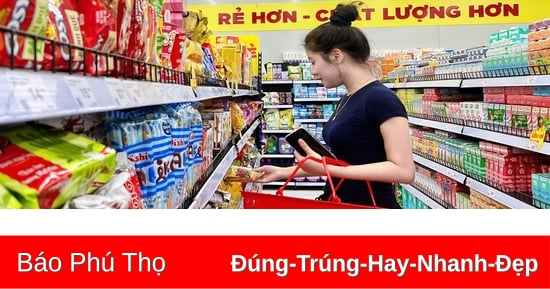 Bảo đảm nguồn cung hàng hóa thiết yếu sau mưa bão