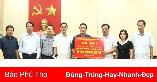 Bí thư Tỉnh ủy Bùi Minh Châu thăm hỏi, trao hỗ trợ khắc phục thiên tai tại Hạ Hòa, Cẩm Khê