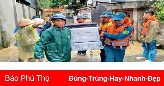 Chạy đua vượt lũ