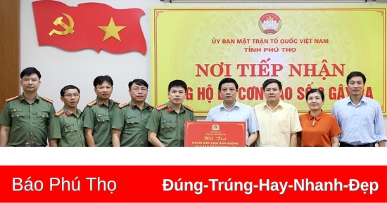 Nhiều đơn vị, doanh nghiệp, cá nhân ủng hộ khắc phục thiệt hại do bão số 3