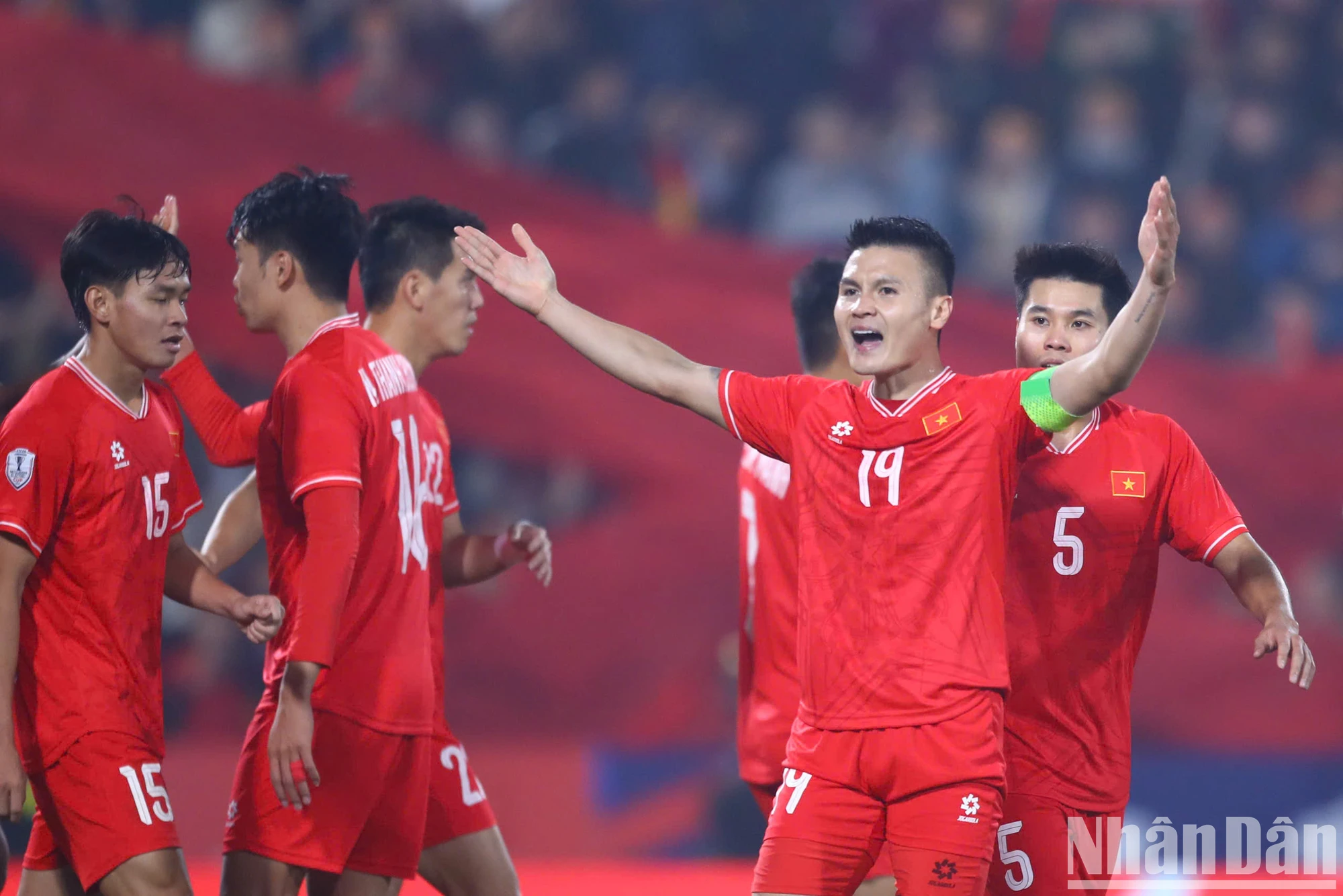 [Ảnh] Xuân Son ghi cú đúp, đội tuyển Việt Nam thắng 5-0 Myanmar ảnh 9