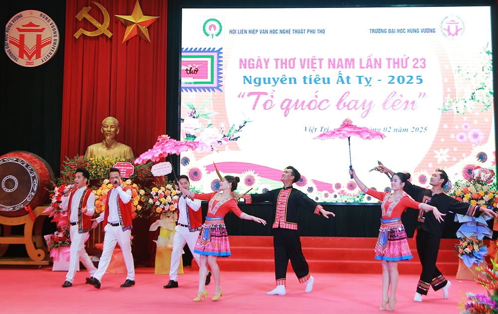 Ngày thơ Việt Nam lần thứ 23