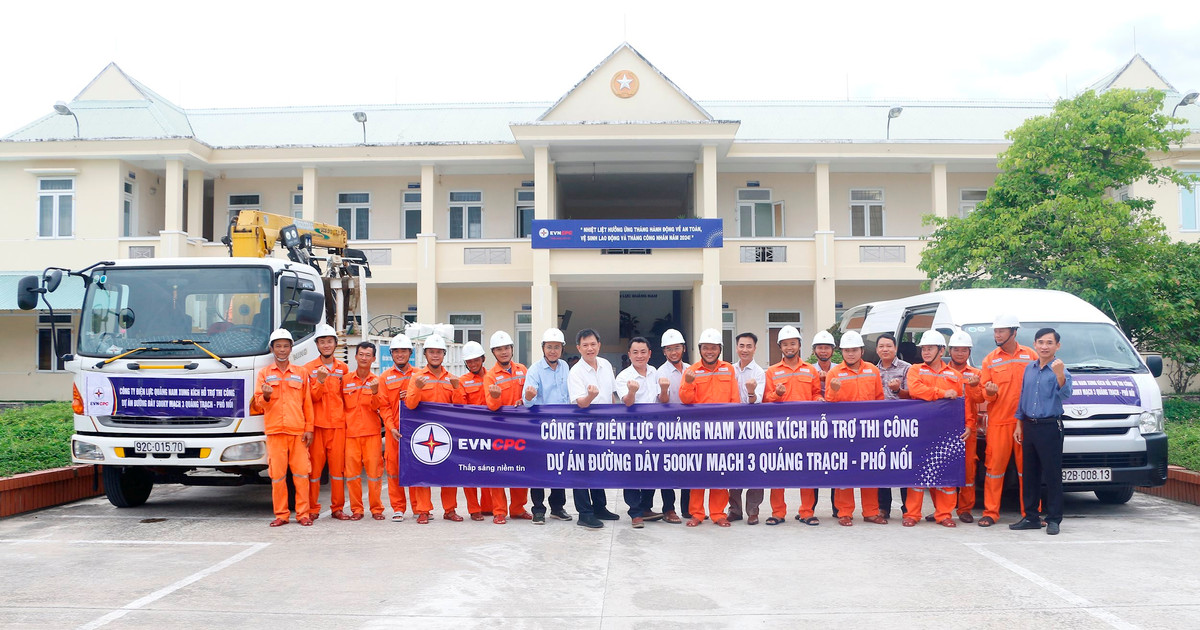 30 Quang Nam shock electricians participate in the construction of the 500kV circuit 3 Quang Trach transmission line