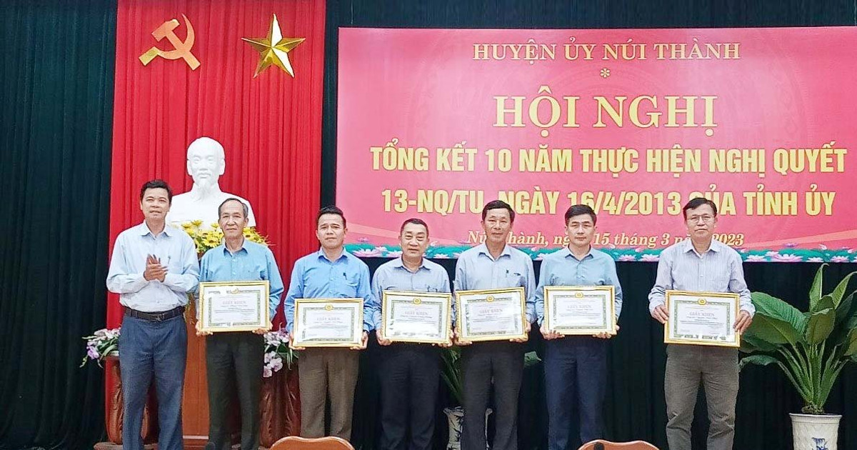 Nui Thanh focuses on building a grassroots political system