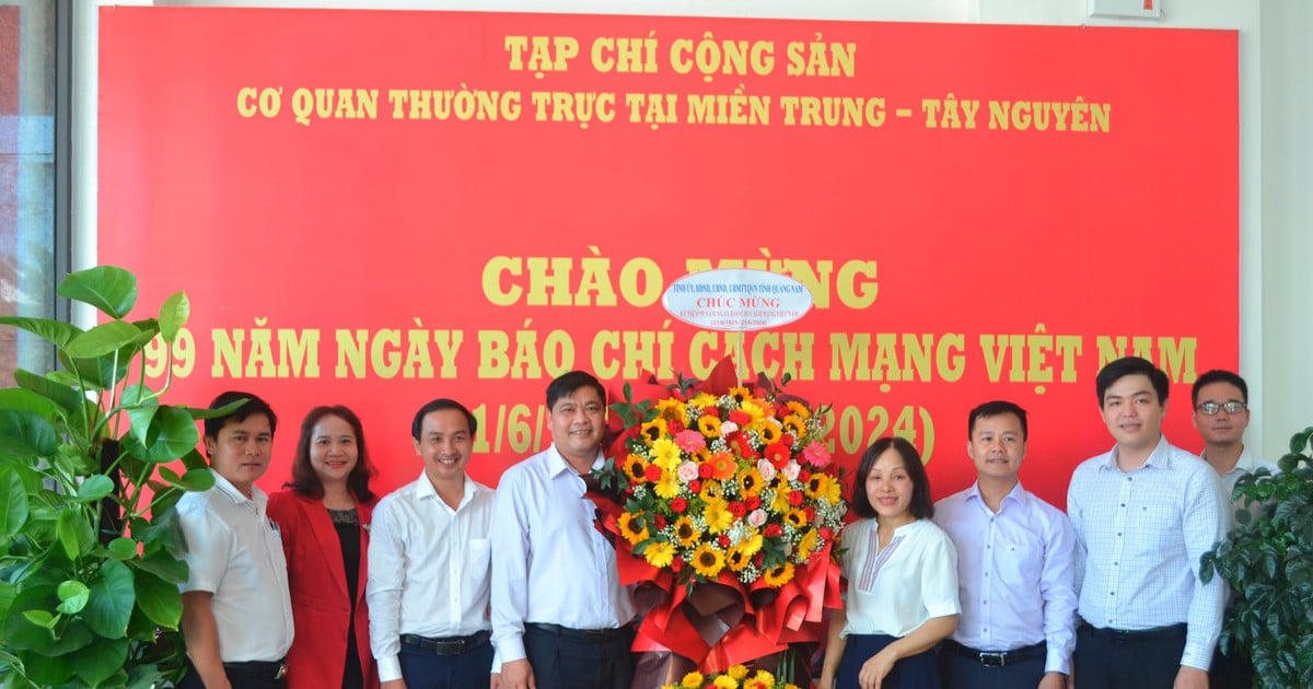 Trưởng ban Nội chính Tỉnh ủy Nguyễn Mạnh Hà thăm các cơ quan báo chí tại Đà Nẵng