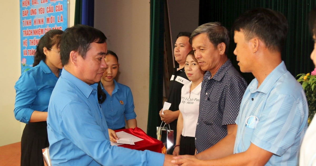 Ông Phan Xuân Quang - Chủ tịch Liên đoàn Lao động tỉnh: “Công đoàn Quảng Nam không ngừng lớn mạnh”