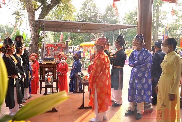 Ba Thu Bon Festival erhält Zertifikat zum nationalen Kulturerbe -0