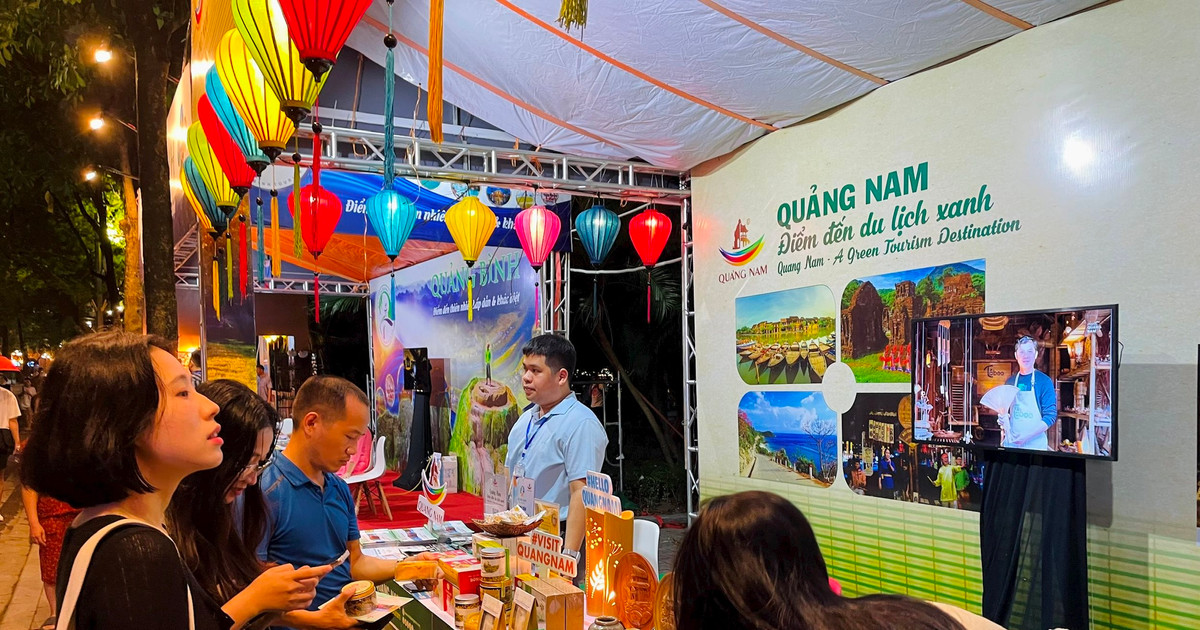 Promoción del turismo en Quang Nam en el Festival de Otoño de Hanoi 2024