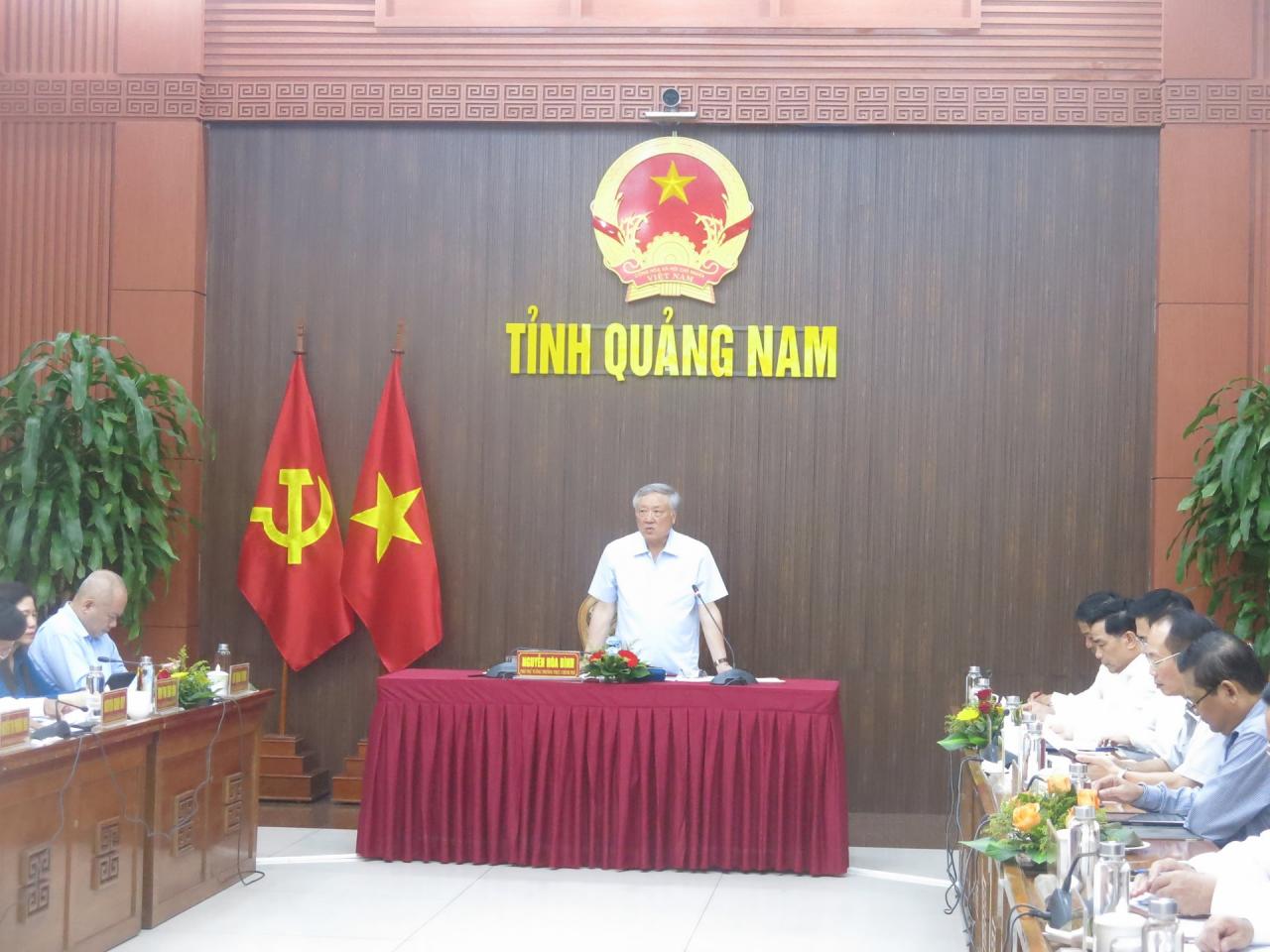 NGUYEN HOA BINH (1)