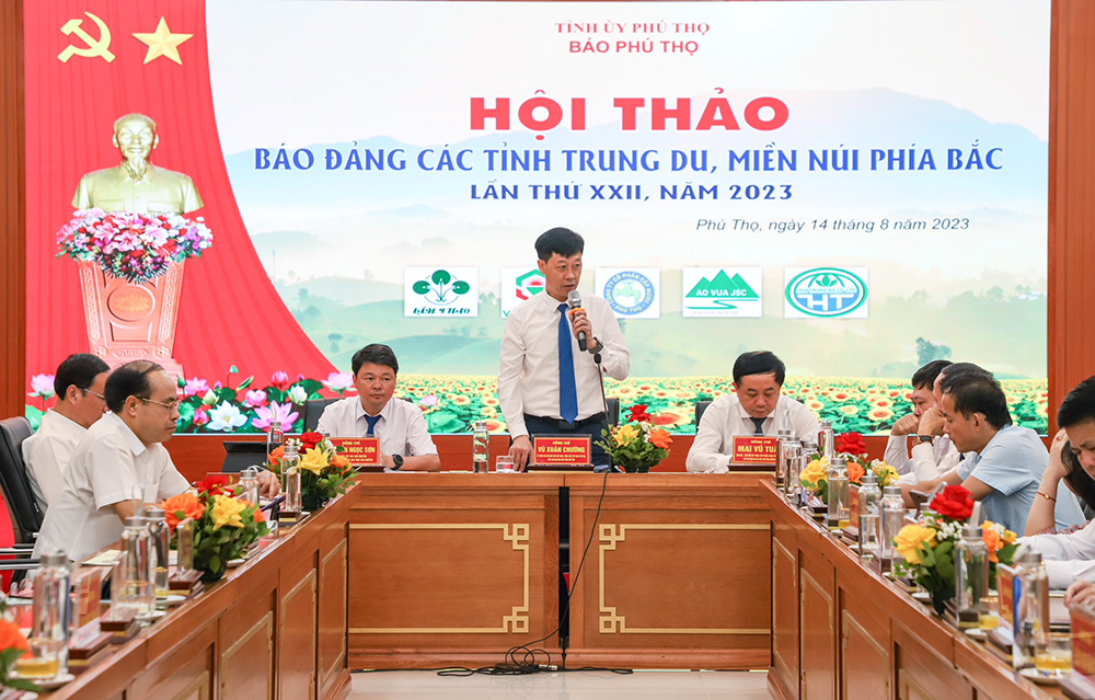 Chương trình Hội thảo do lãnh đạo ba báo chủ trì gồm: Báo Phú Thọ, Báo Thái Nguyên và Trung tâm Truyền thông Quảng Ninh.