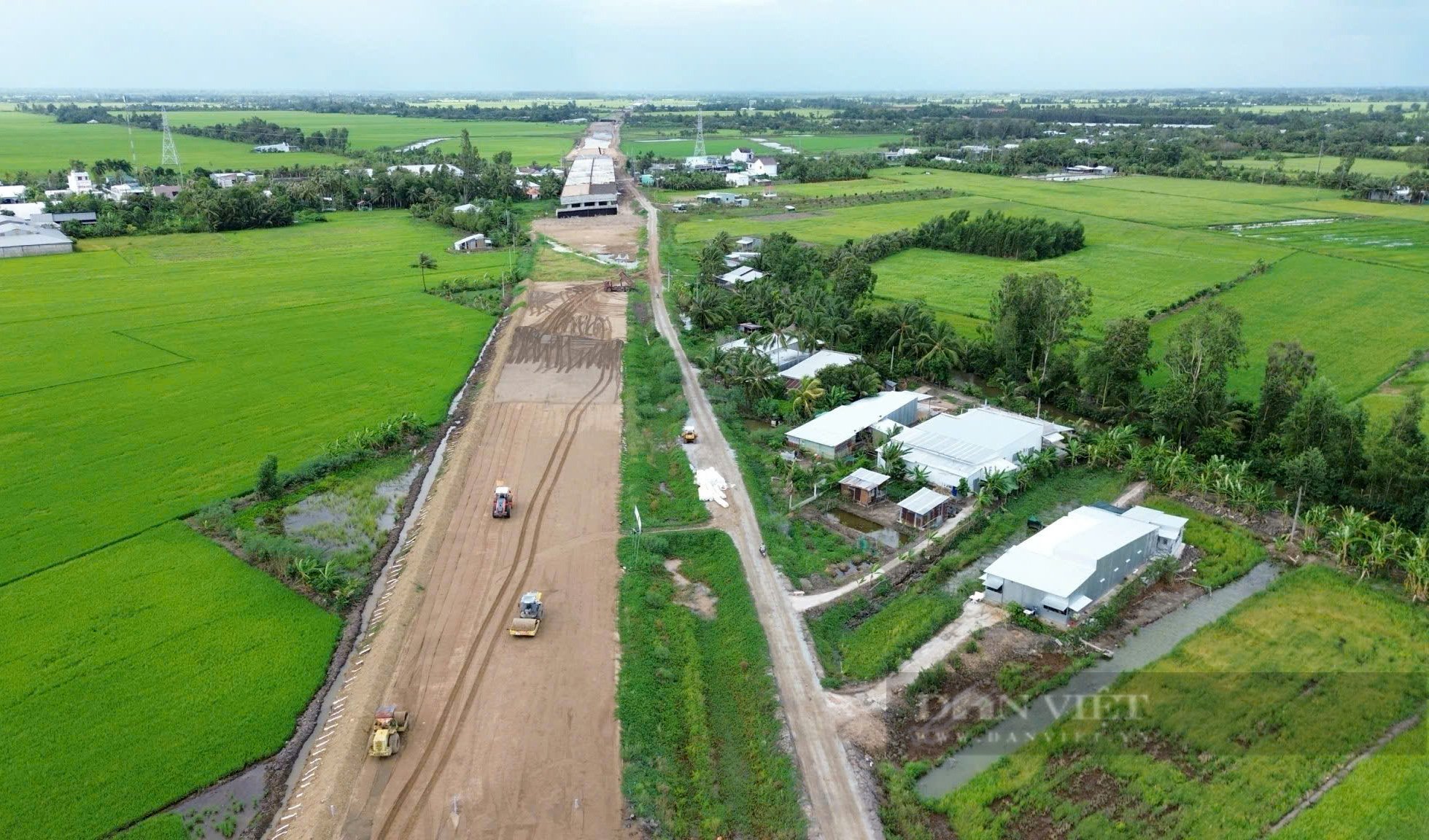 Cảnh quan hùng vỹ trên 