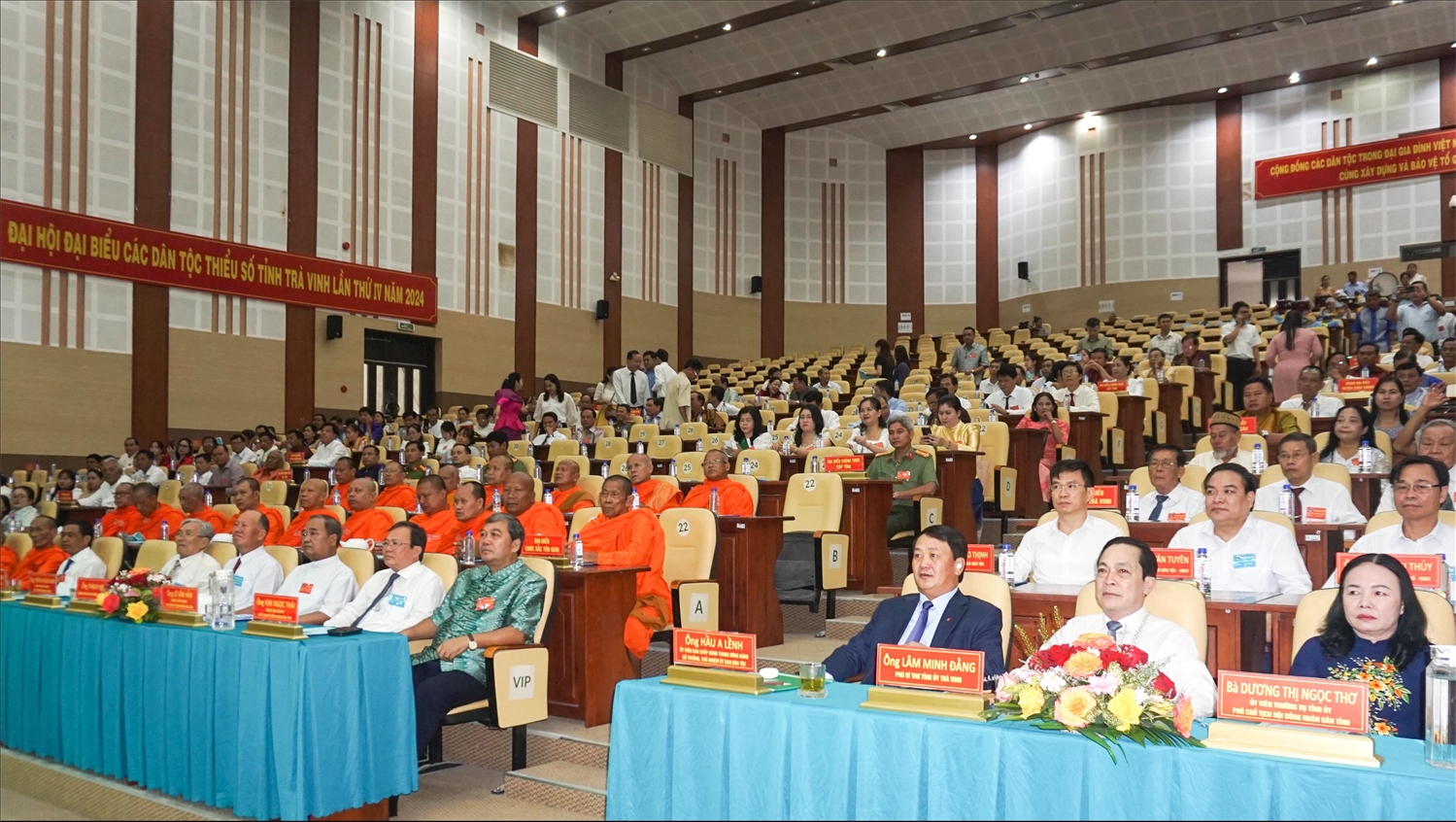 Bộ trưởng, Chủ nhiệm Ủy ban Dân tộc Hầu A Lềnh dự Đại hội đại biểu các DTTS tỉnh Trà Vinh lần thứ IV, năm 2024