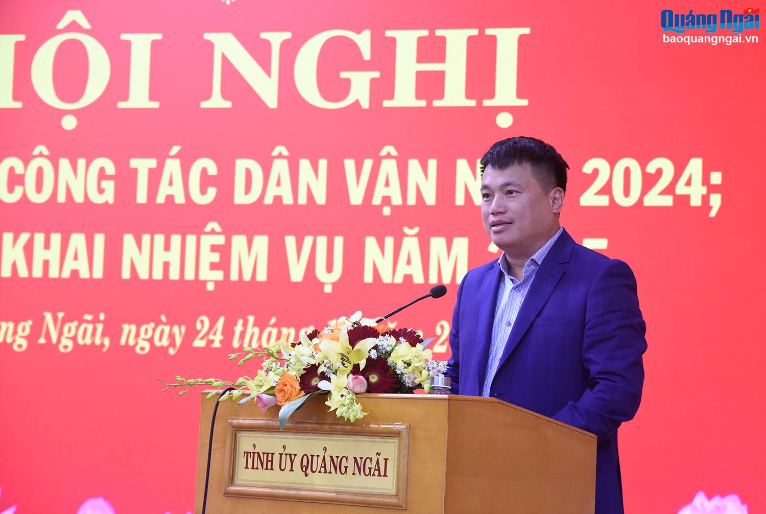 Phó Bí thư Thường trực Tỉnh ủy, Trưởng đoàn ĐBQH tỉnh Đặng Ngọc Huy phát biểu chỉ đạo tại hội nghị.