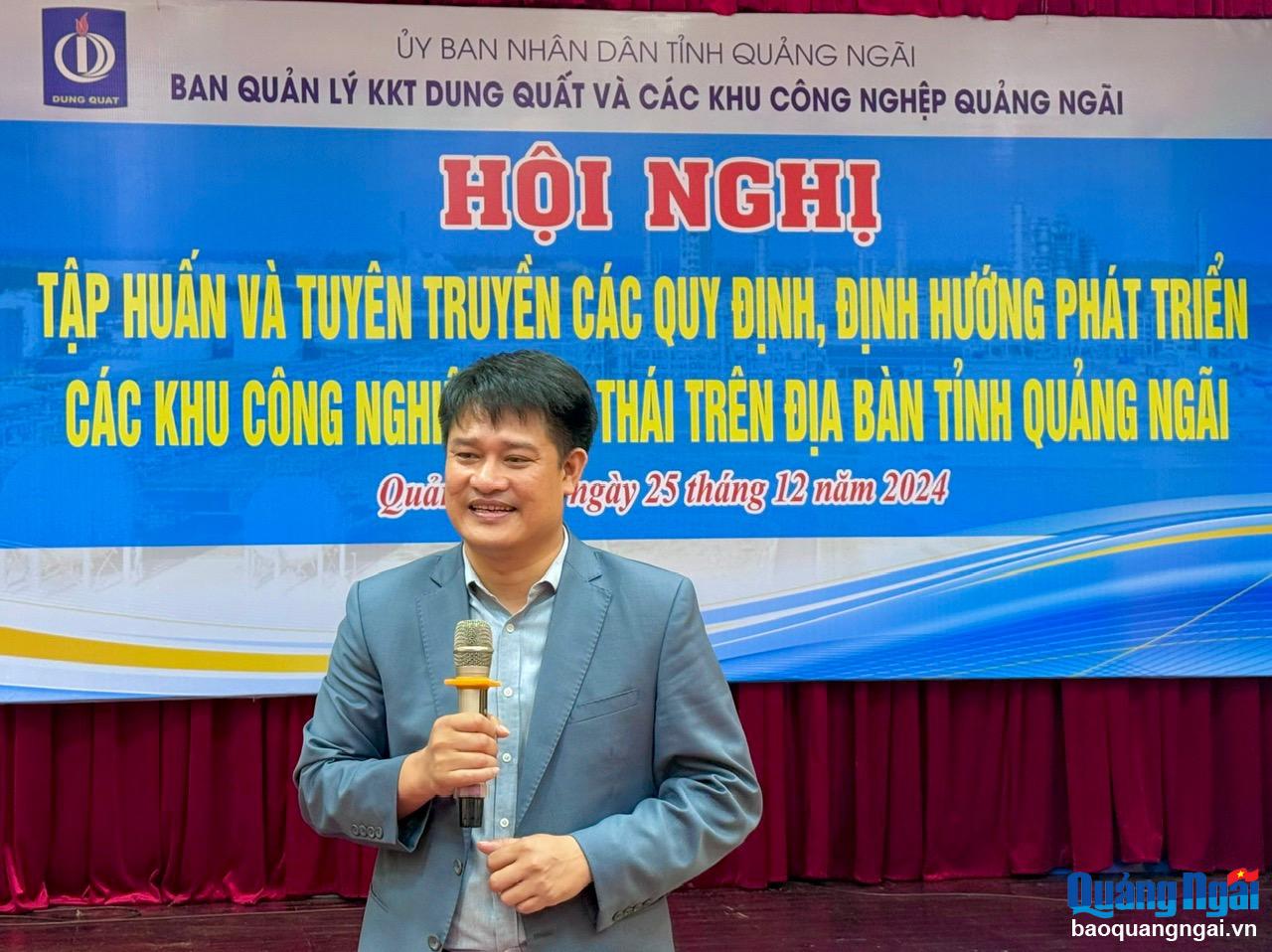 Đại diện Công ty CP Hòa Phát Dung Quất trình bày tham luận tại hội nghị.