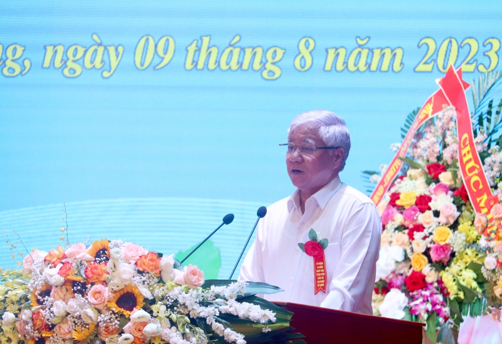 Đồng chí Đỗ Văn Chiến, Bí thư Trung ương Đảng, Chủ tịch Ủy ban Trung ương MTTQ Việt Nam, phát biểu tại Ngày hội.