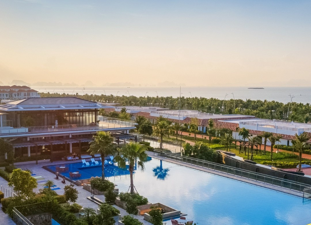 Khu nghỉ dưỡng Premier Village Ha Long Bay Resort được vinh dự nhận giải thưởng Khu nghỉ dưỡng dành cho gia đình hành đầu châu Á năm 2023. Ảnh: Đơn vị cung cấp.