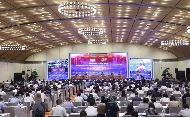 Dien dan Kinh te-Xa hoi Viet Nam 2023: Tim dap an cho 3 cau hoi lon hinh anh 1