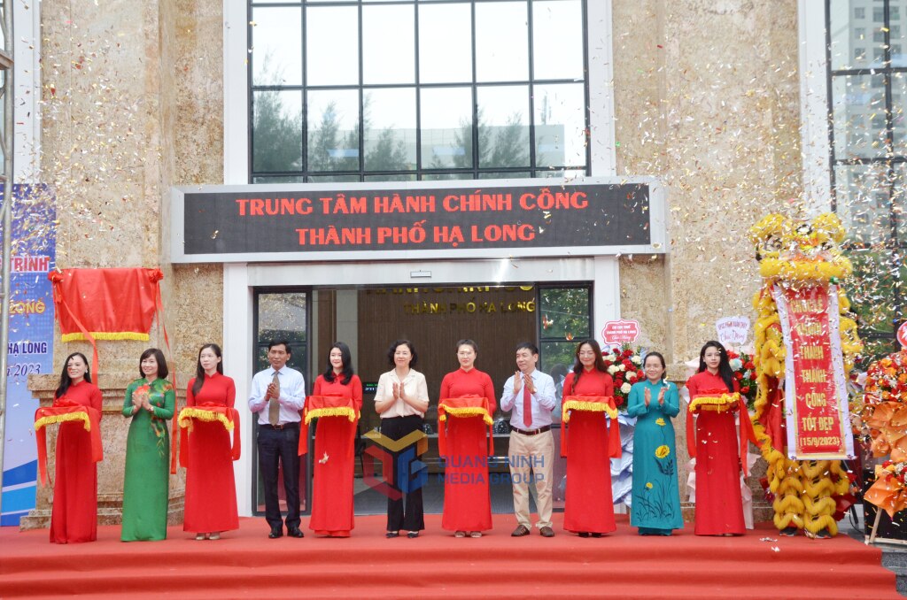 Trung tâm Hành chính công thành phố Hạ Long được xây mới và khánh thành, đưa vào sử dụng trong tháng 9 năm 2023. Ảnh: Hoàng Nga