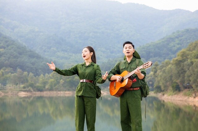 Sao Mai Phương Mai ra mắt MV “Chiều biên giới” - Ảnh 2.