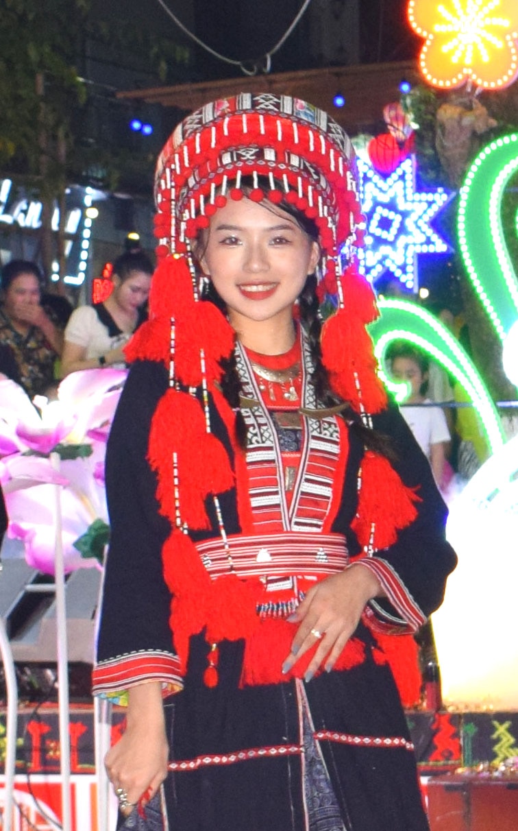 Trẻ trung và duyên dáng