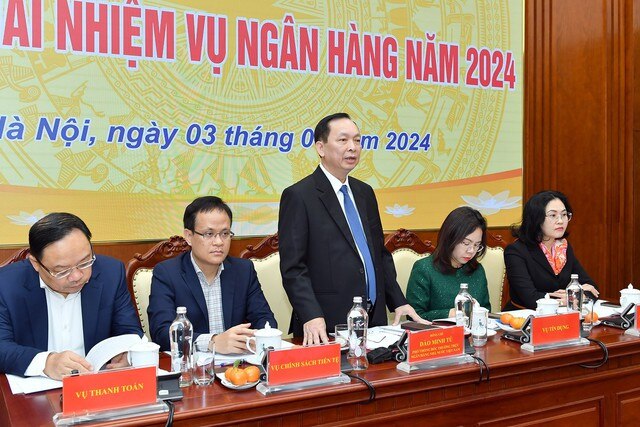 Phó Thống đốc: VNĐ chỉ mất giá khoảng 2% trong năm 2023 - Ảnh 1.