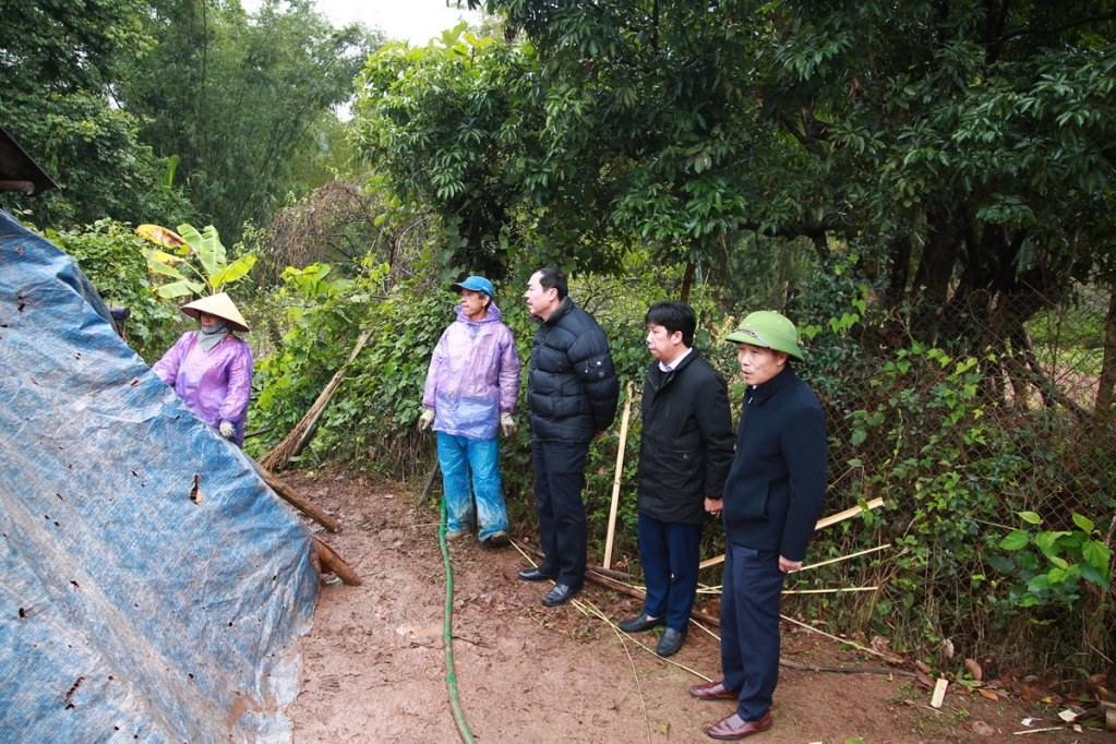 Lãnh đạo Sở Nông nghiệp và Phát triển Nông thôn tỉnh.