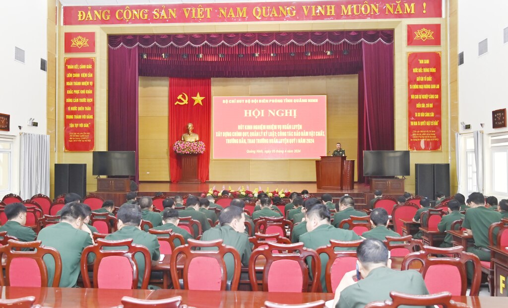 Quang cảnh hội nghị.