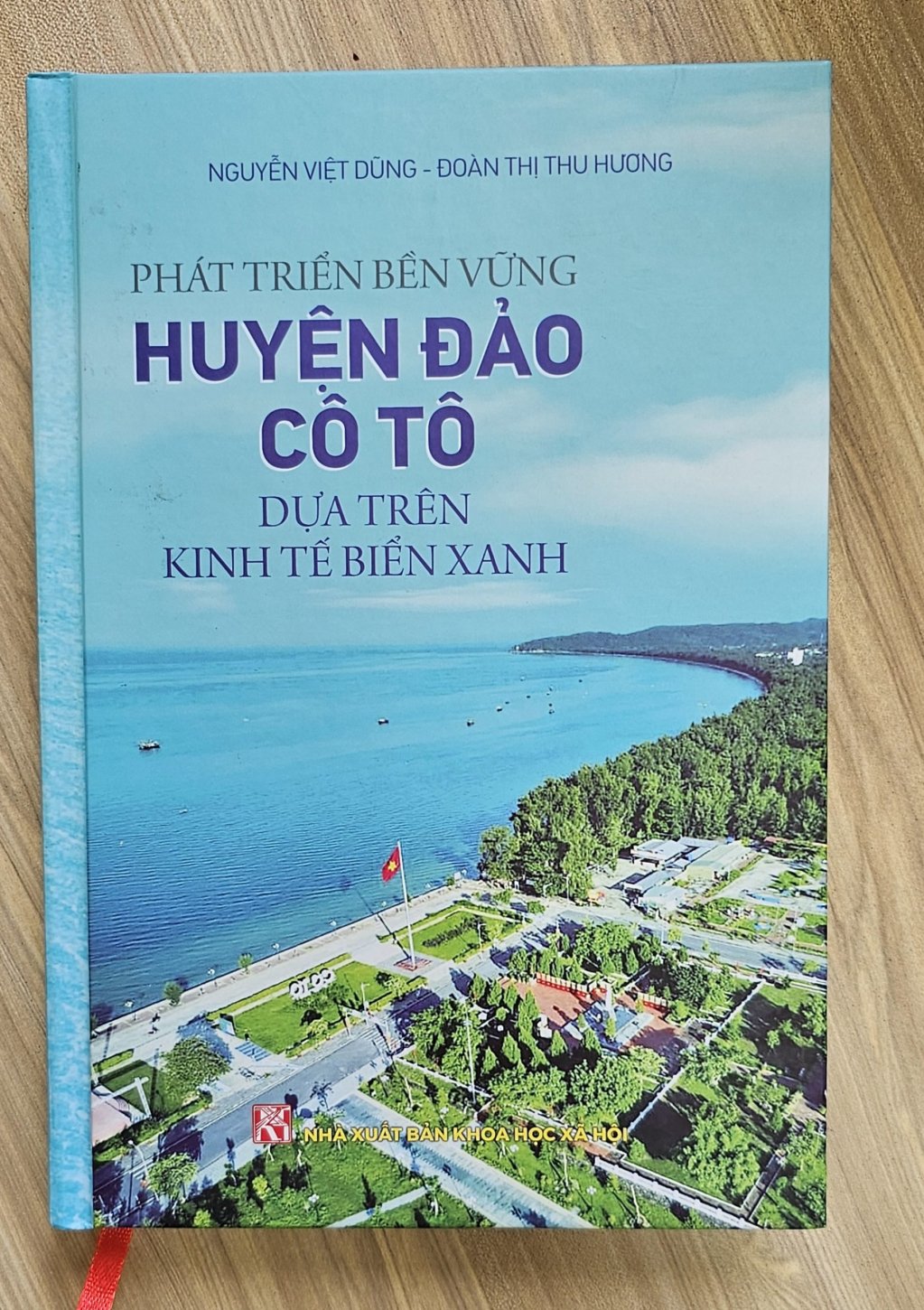 Trang bìa cuốn 