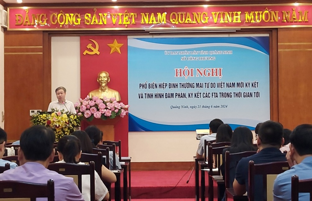 Quang cảnh hội nghị.