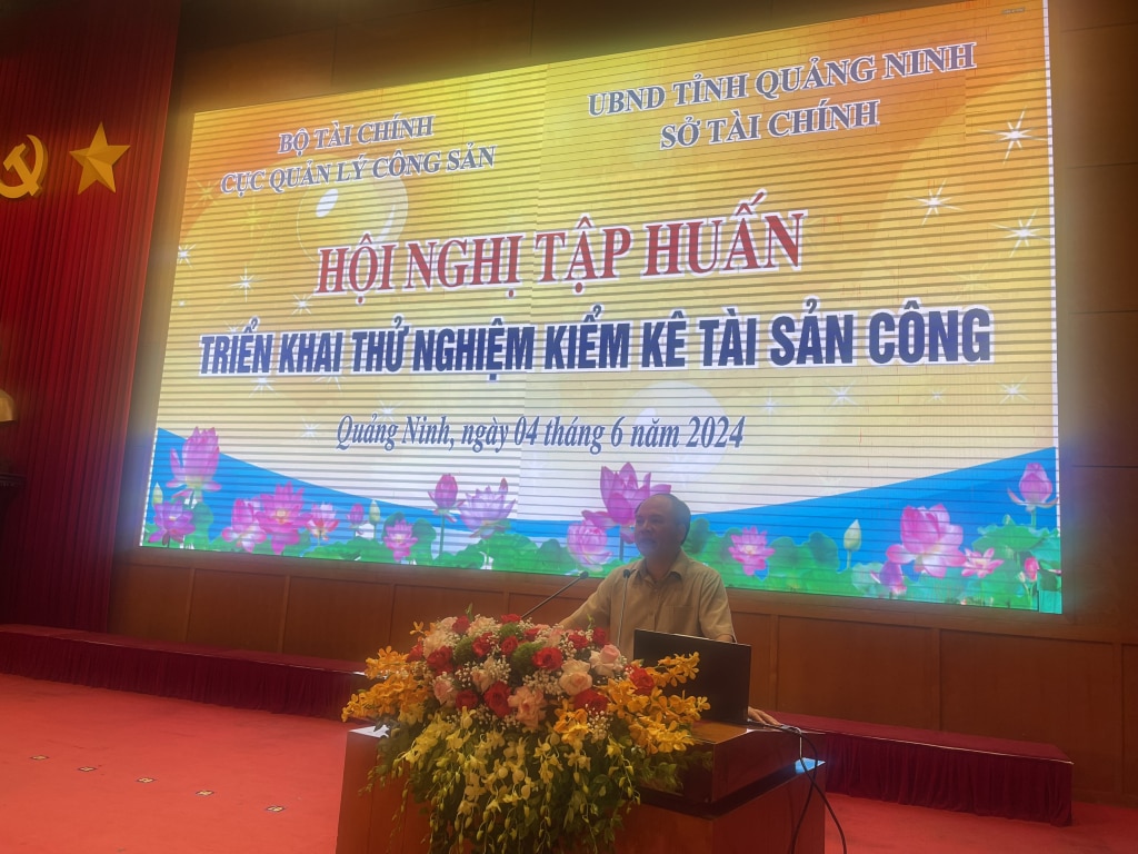 Đại diện Cục Quản lý công sản đã phổ biến, hướng dẫn kê khai mẫu biểu kiểm kê tài sản công tại cơ quan, tổ chức, đơn vị, tài sản kết cấu hạ tầng do Nhà nước đầu tư, quản lý.