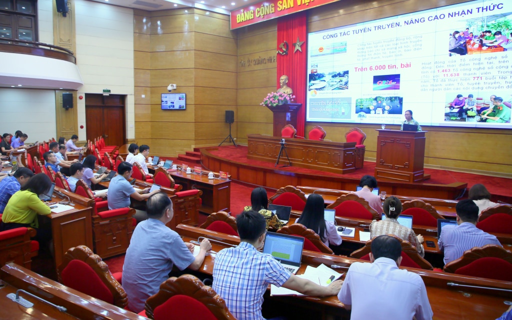 แผนกโฆษณาชวนเชื่อของคณะกรรมการพรรคการเมืองประจำจังหวัดจัดการประชุมนักข่าวระดับจังหวัดในเดือนเมษายน 2567