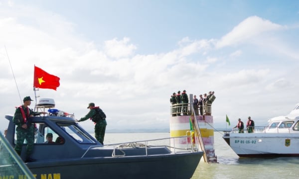 Première patrouille bilatérale en 2024