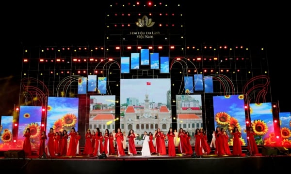 Bekanntgabe der Krone und Probe der Finalnacht von Miss Tourism Vietnam 2024