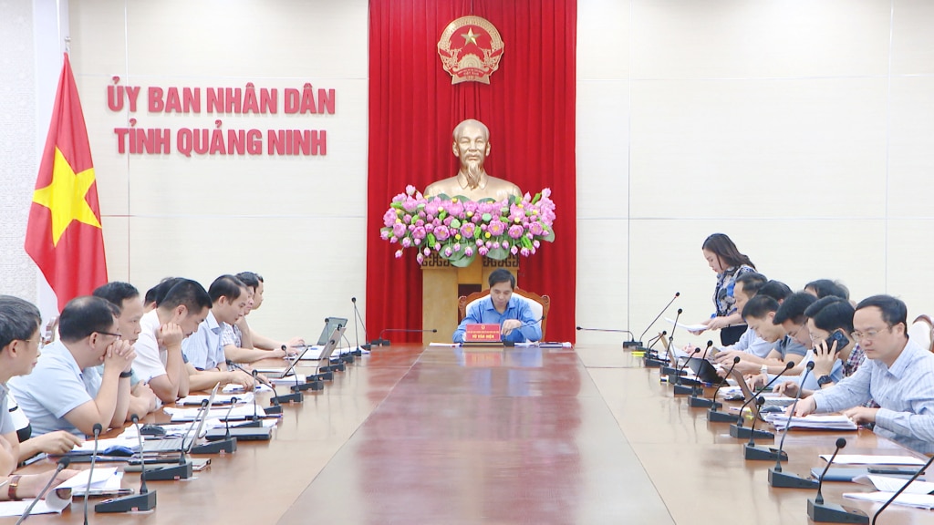 Quang cảnh cuộc họp