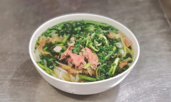 บะหมี่เวียดนามและก๋วยเตี๋ยว Quang ได้รับการยกย่องให้เป็นมรดกแห่งชาติ