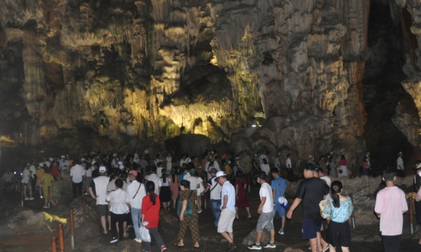 Làm mới du lịch di sản