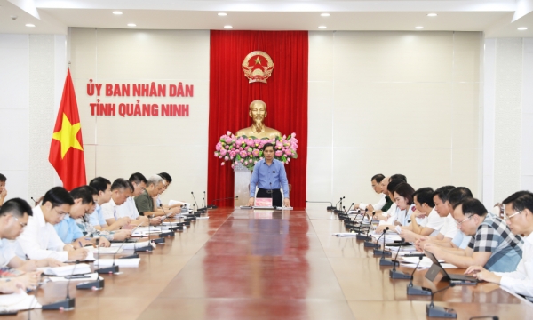 Phó Chủ tịch Thường trực UBND tỉnh nghe, chỉ đạo giải quyết khiếu nại của công dân TP Hạ Long