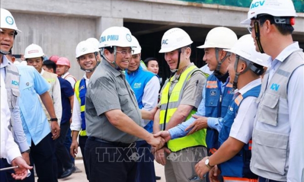 Thủ tướng Phạm Minh Chính: Mở đợt thi đua hoàn thành cơ bản sân bay Long Thành vào ngày 31/12/2025