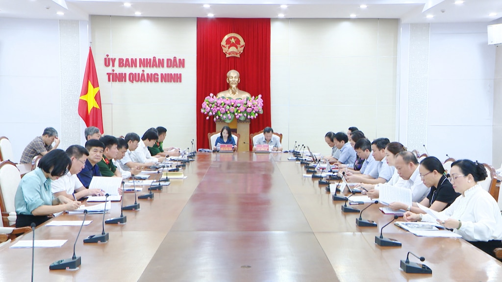 Quang cảnh Hội nghị tại điểm cầu Quảng Ninh.