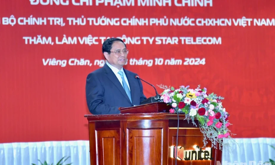 Thủ tướng Phạm Minh Chính thăm làm việc tại Công ty Star Telecom