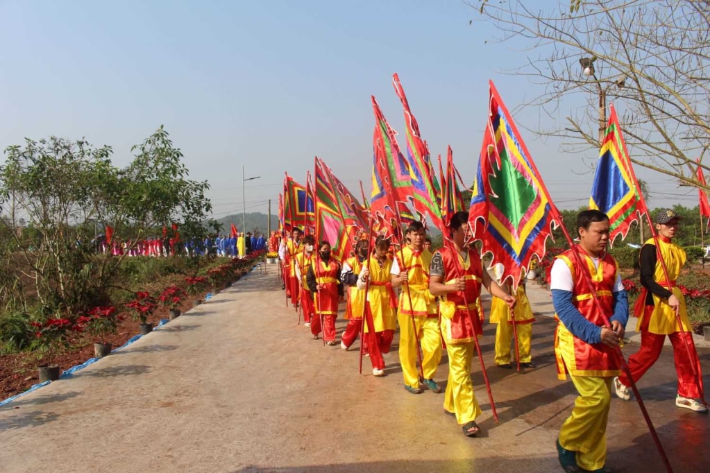 Nghi lễ rước Thần trong Lễ hội Đình Tràng Y năm 2024. Ảnh: Quốc Nghị (Trung tâm TT&VH huyện Đầm Hà)