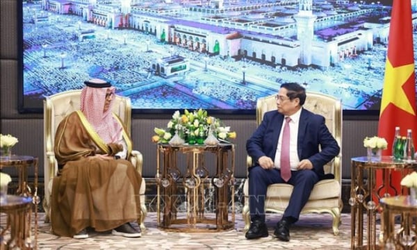 Thủ tướng Phạm Minh Chính làm việc với các doanh nghiệp lớn của Saudi Arabia